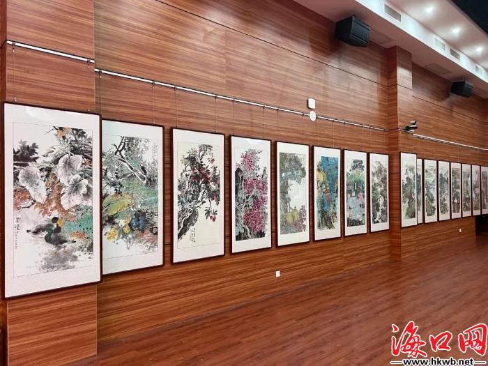 海口市瓊山區(qū)開(kāi)展&ldquo;喜迎二十大 助力自貿(mào)港&rdquo;文藝作品展[圖]